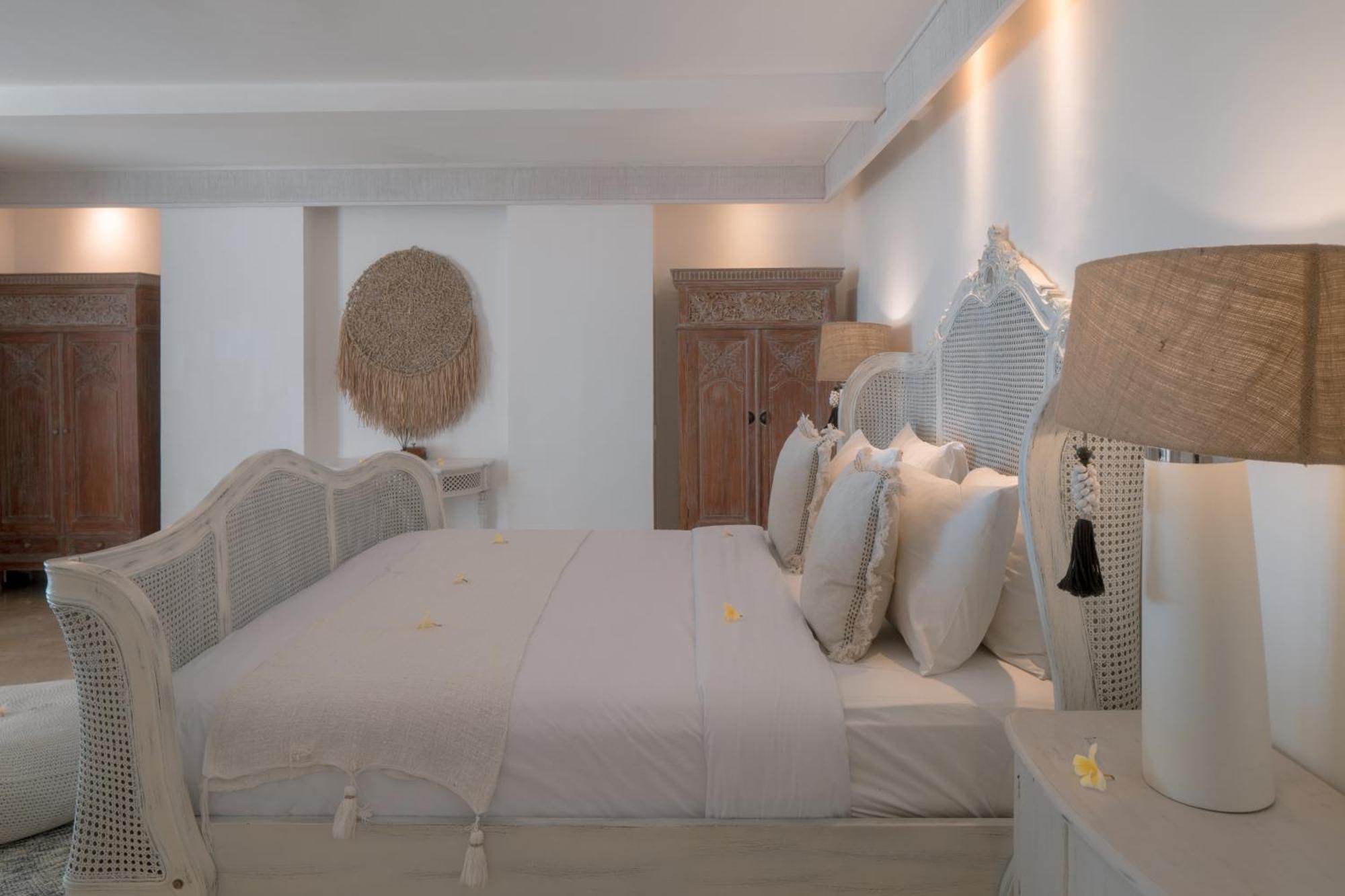 Puri Balangan Uluwatu